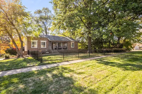 2802 Park Ave, Des Moines, IA 50321