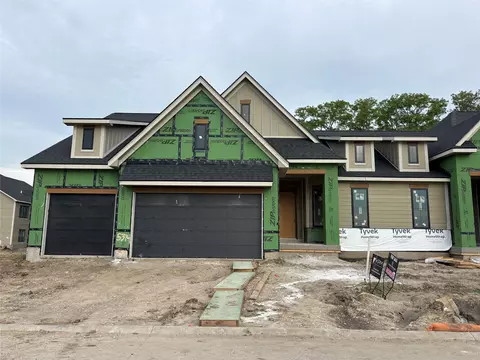 5314 172nd St, Urbandale, IA 50323