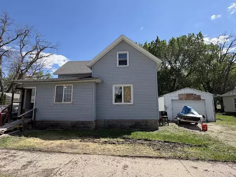 604 Oak St, Rolfe, IA 50581