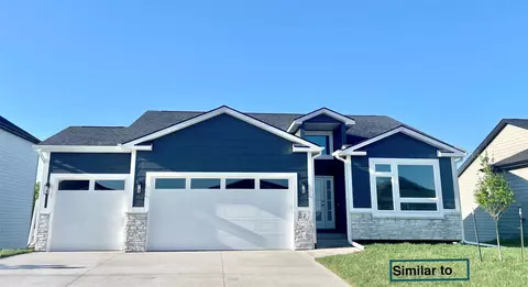 280 NW Woodmoor Dr, Waukee, IA 50263