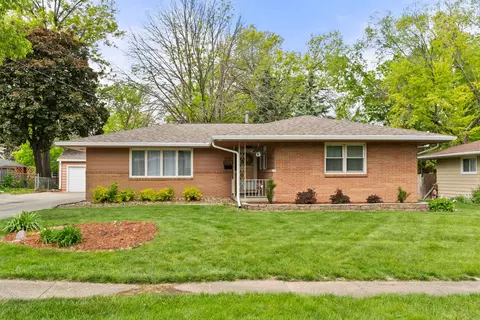 4316 41st St, Des Moines, IA 50310