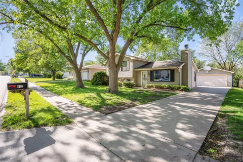 613 NE 5th St, Grimes, IA 50111