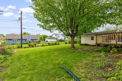 Exterior - 705 SE Trilein Dr, Ankeny, IA 50021 photo 4 of 8