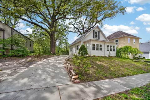 1540 33rd St, Des Moines, IA 50311