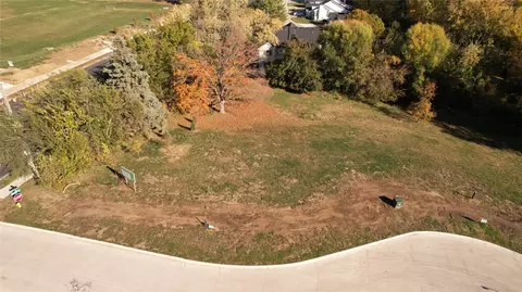 4517 90th Cir, Urbandale, IA 50322