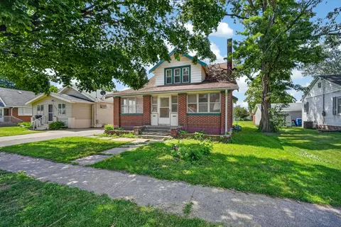 2803 E Grand Ave, Des Moines, IA 50317