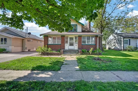 2803 E Grand Ave, Des Moines, IA 50317