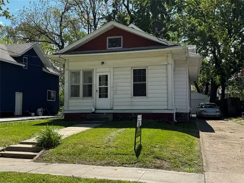 1614 Jefferson Ave, Des Moines, IA 50314