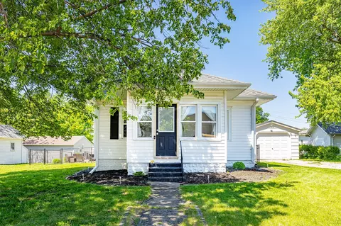 409 4th Ave, Collins, IA 50055