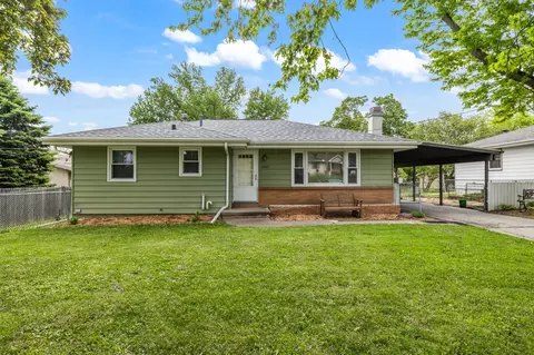 3417 E 29th St, Des Moines, IA 50317