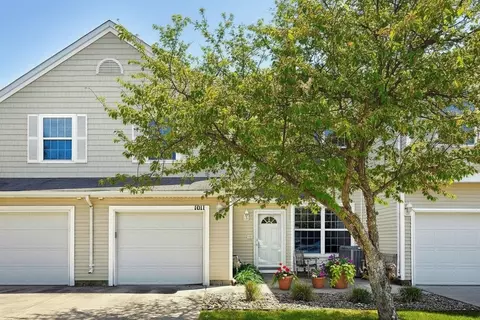 1011 NE Hyacinth Ln, Ankeny, IA 50021