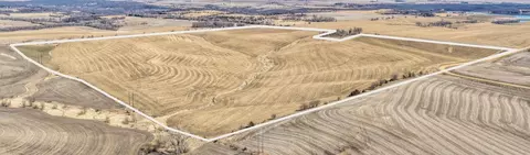 000 Oak Ave, Guthrie Center, IA 50115