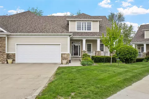 1950 Copper Wynd Ct, Pleasant Hill, IA 50327