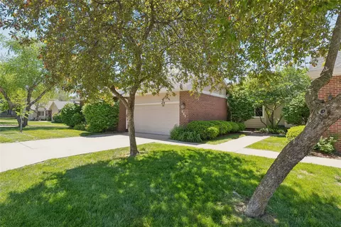 4301 Park Ave #320, Des Moines, IA 50321