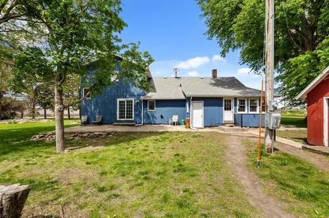 20998 180th St, Minburn, IA 50167