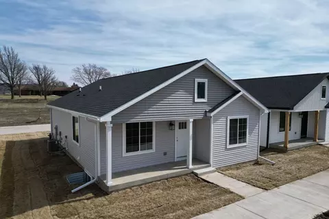 1003 Willow Dr, Manning, IA 51455