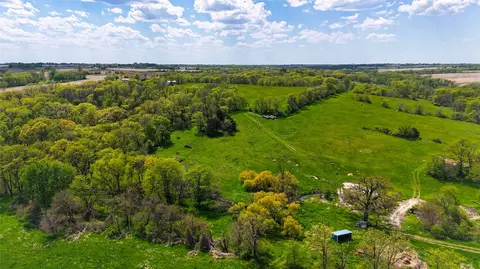 4245 200th Ave, Carlisle, IA 55047