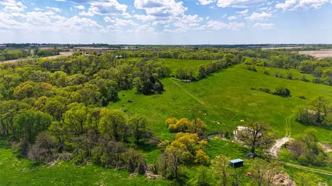 4245 200th Ave, Carlisle, IA 55047