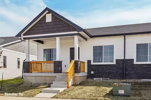 912 Sawgrass Dr, Norwalk, IA 50211