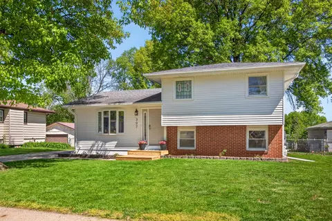 307 NW 3rd St, Grimes, IA 50111