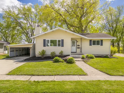 503 Wapsie St, Sumner, IA 50674