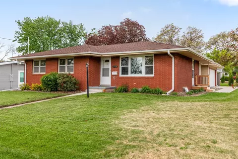3300 SE 8th St, Des Moines, IA 50315