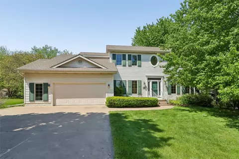 6195 Brookview Dr, West Des Moines, IA 50266