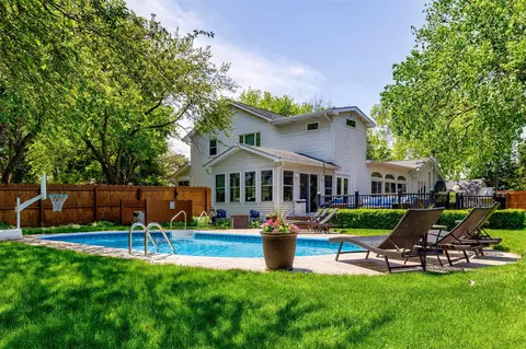 14575 University Ave, Waukee, IA 50263