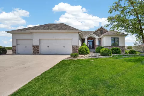 11193 NW 123rd St, Granger, IA 50109