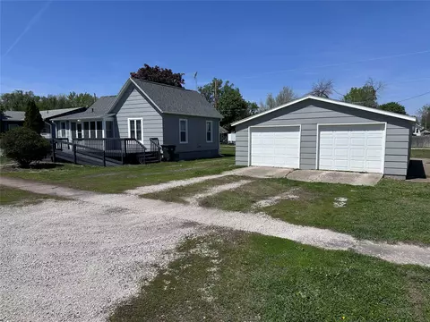 316 Warford St, Perry, IA 50220