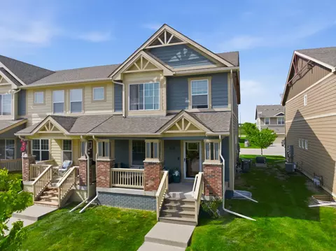 215 SW Heritage Ln, Ankeny, IA 50023