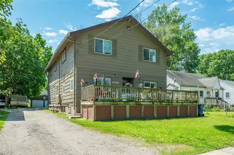 1439 Henderson Ave, Des Moines, IA 50316
