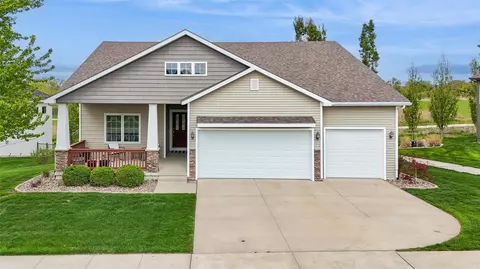 1550 Hannah Ln, Waukee, IA 50263