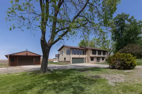 4740 NE 78th Ave, Bondurant, IA 50035