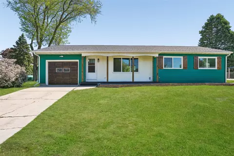 902 E 14th St S, Newton, IA 50208