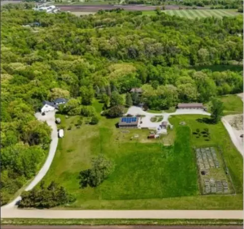 1137 242nd St, Boone, IA 50036