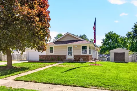 605 Lincoln St, Polk City, IA 50226