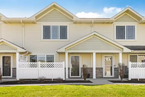 8601 Westown Pkwy #28102, West Des Moines, IA 50266