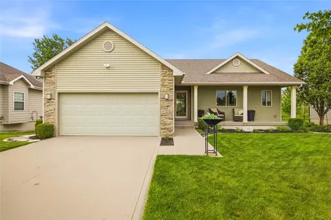 702 NW Abbie Dr, Ankeny, IA 50023