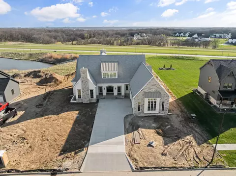 3746 SW Indigo Ave, West Des Moines, IA 50266