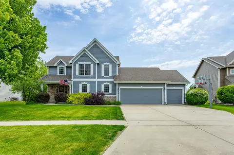 207 SW Oakmont Dr, Ankeny, IA 50023