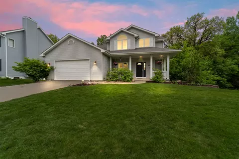 817 Vermont Cir, Ames, IA 50014