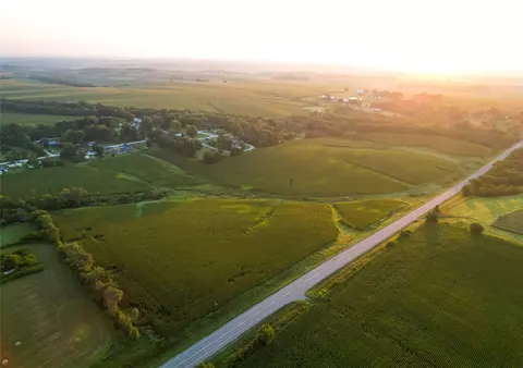 00 Highway S31 Hwy, Pleasantville, IA 50225