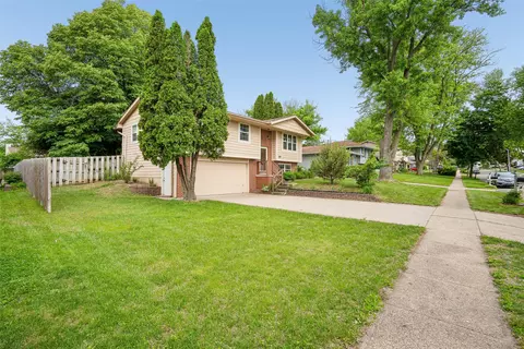 5108 Merced St, Des Moines, IA 50310