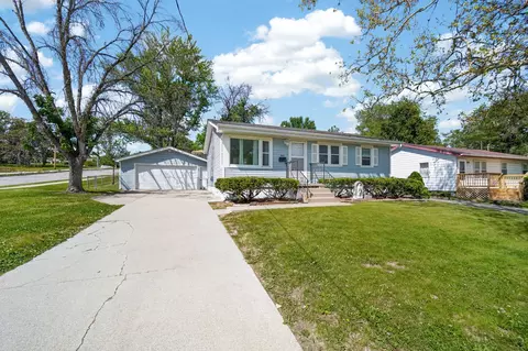 500 E Titus Ave, Des Moines, IA 50315
