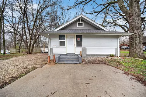 1817 22nd St, Des Moines, IA 50310