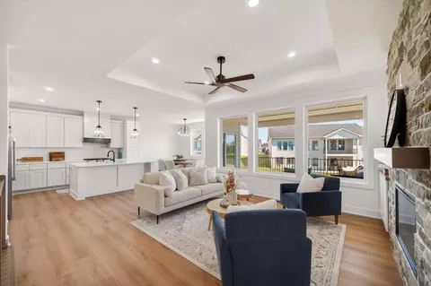 265 NW Copperleaf Ct, Waukee, IA 50263
