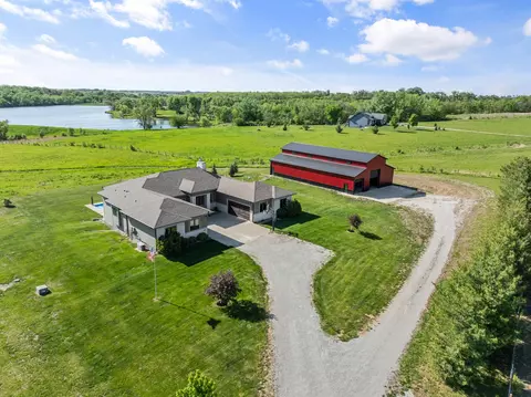 1177 Woodland Ave, Cumming, IA 50061