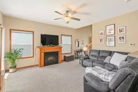 210 Maple Ave, Norwalk, IA 50211