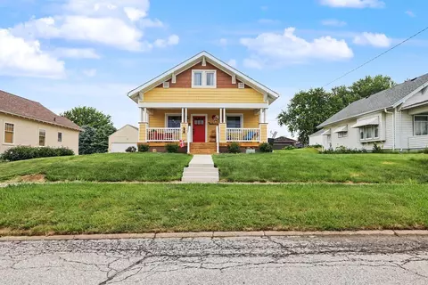 2024 Elm St, Elk Horn, IA 51531